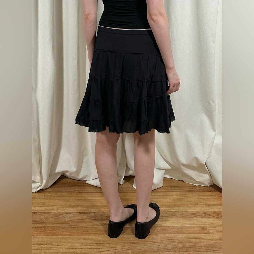 Tiered Knee Length Skirt - Picture 5 of 8